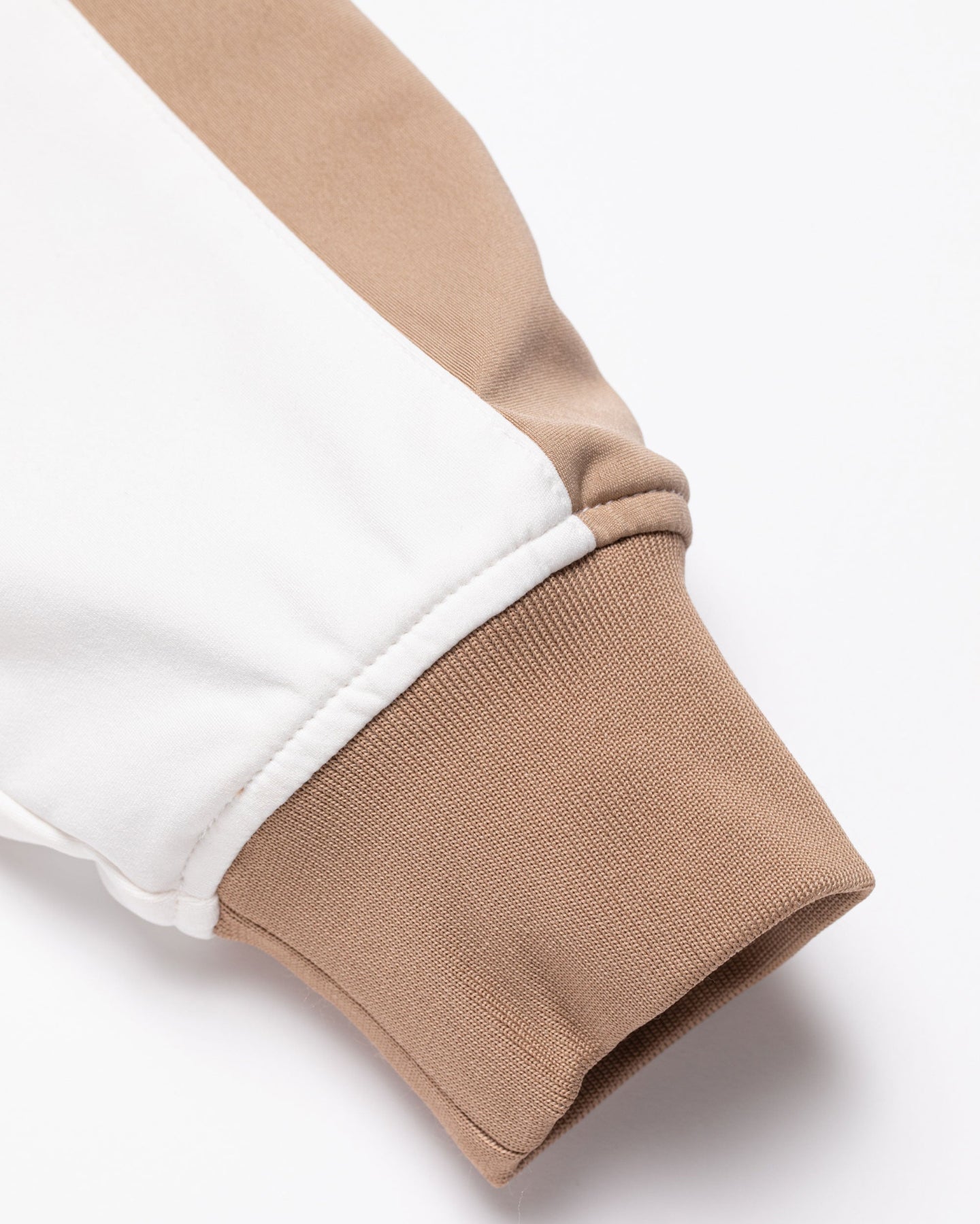 WOMEN Highly Addictive 37.5 Half Zip JK 763474170-SAND