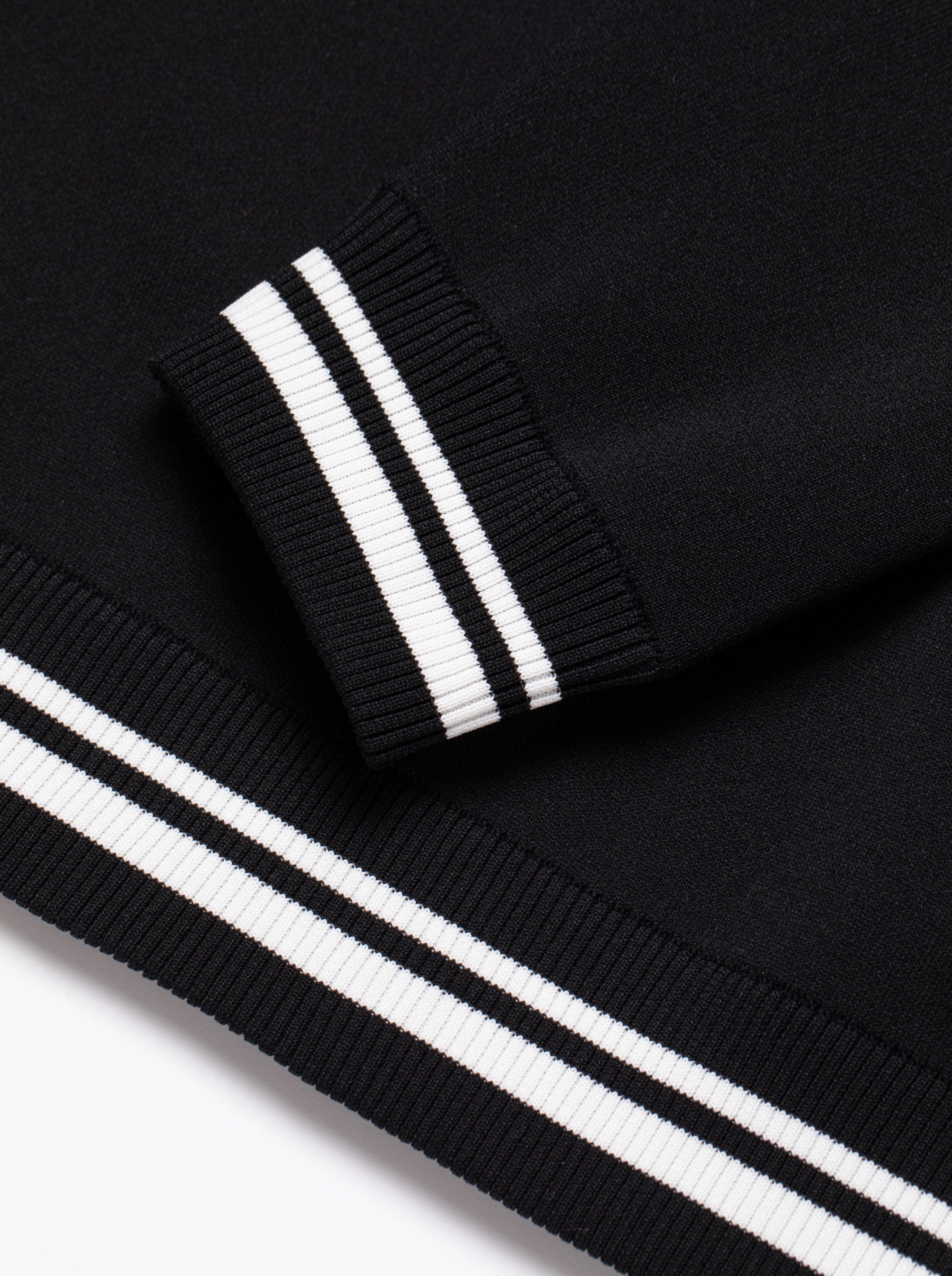 18G Essential DVRX Knit CREW 763474701-BLACK