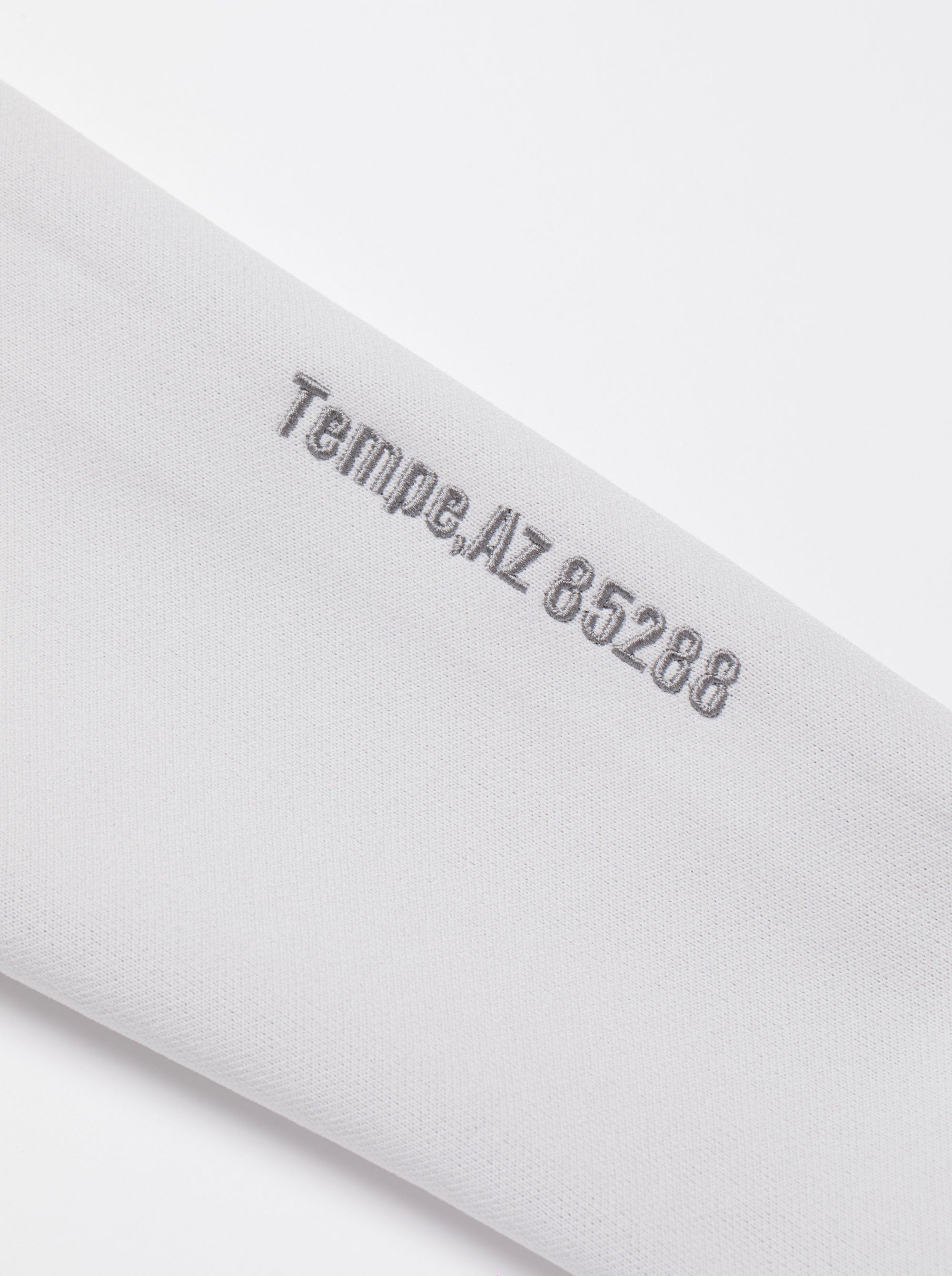 18G Essential DVRX Knit CREW 763474701-WHITE