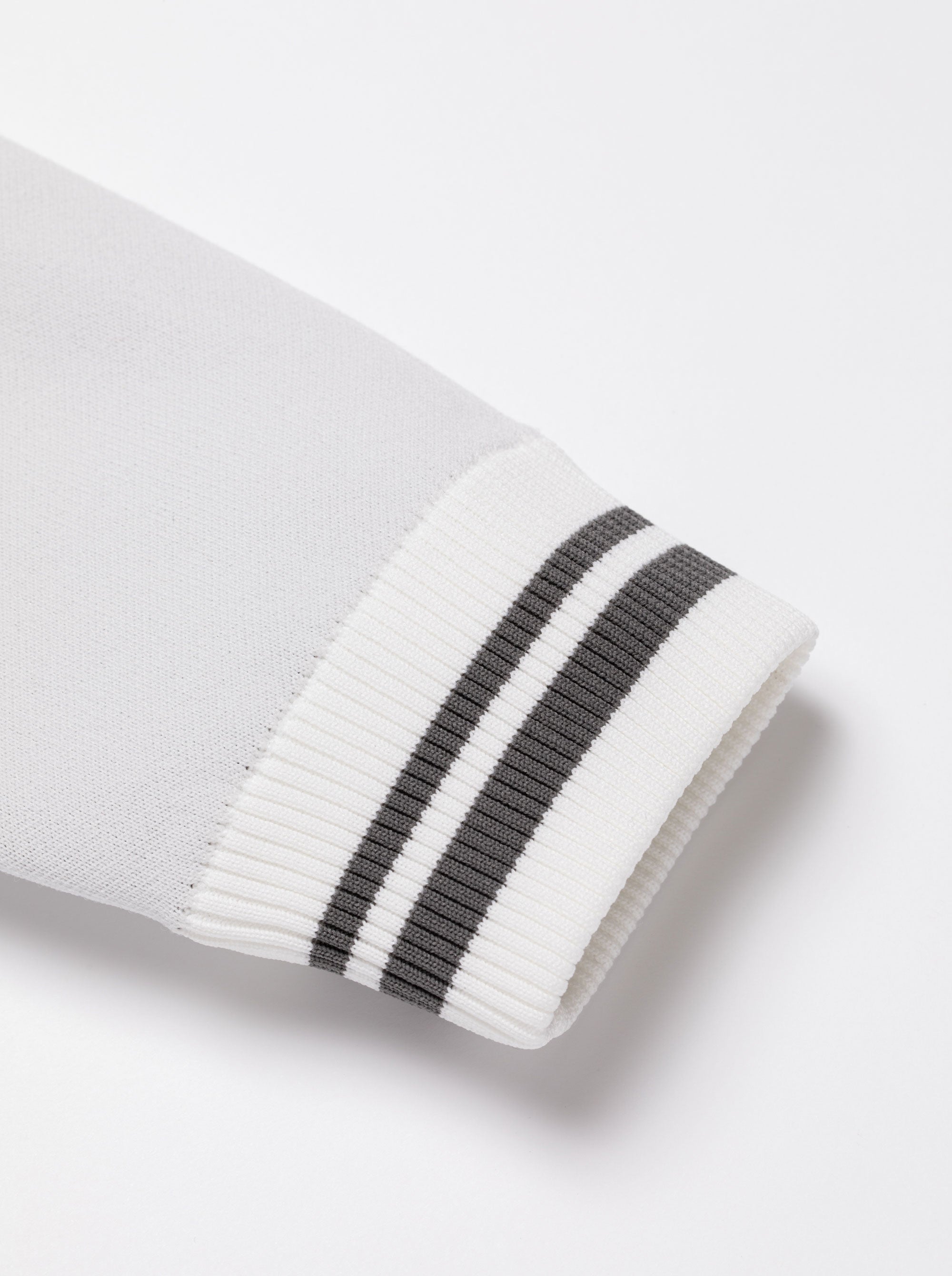 18G Essential DVRX Knit CREW 763474701-WHITE