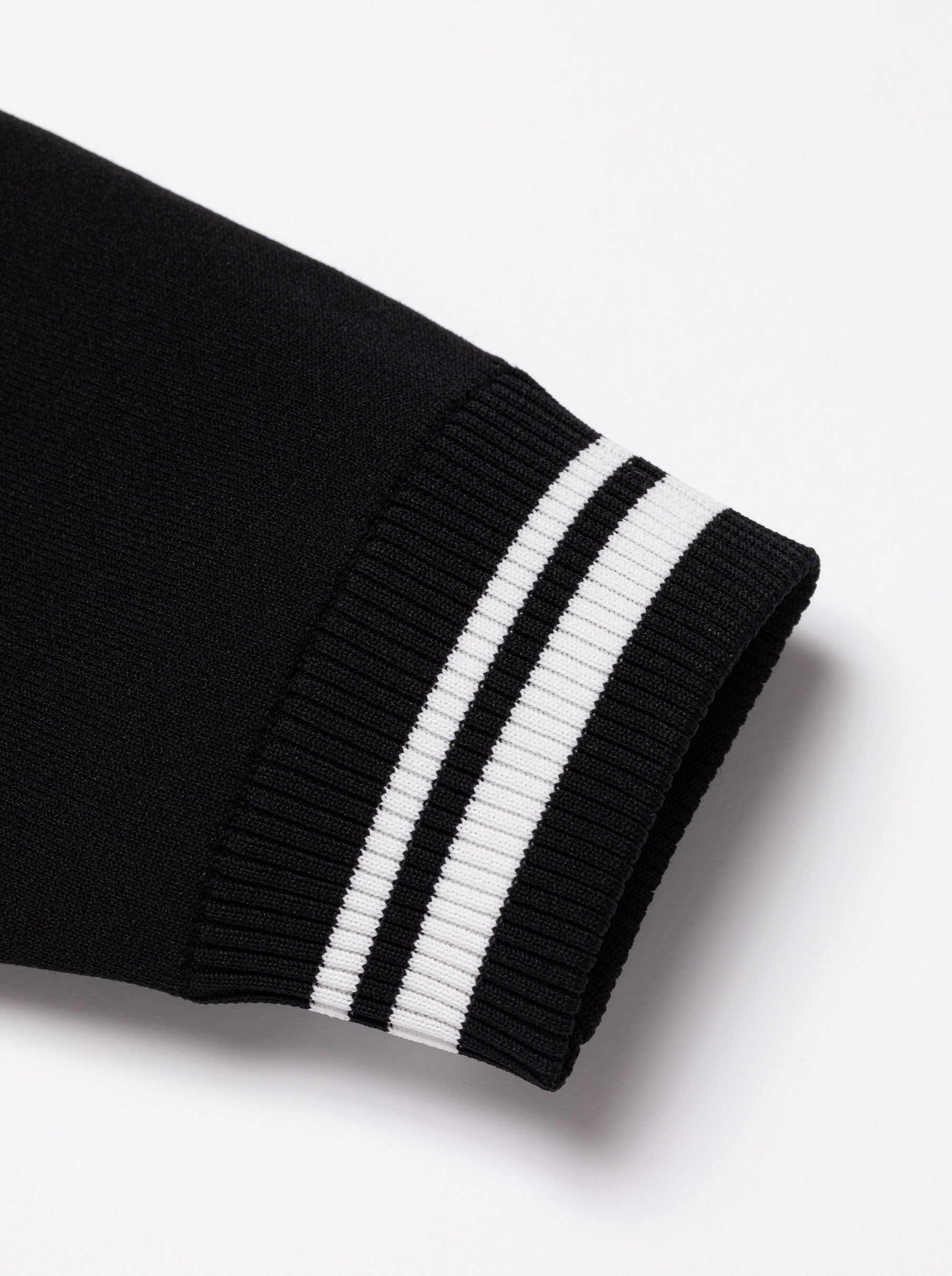 18G Essential DVRX Knit CREW 763474701-BLACK