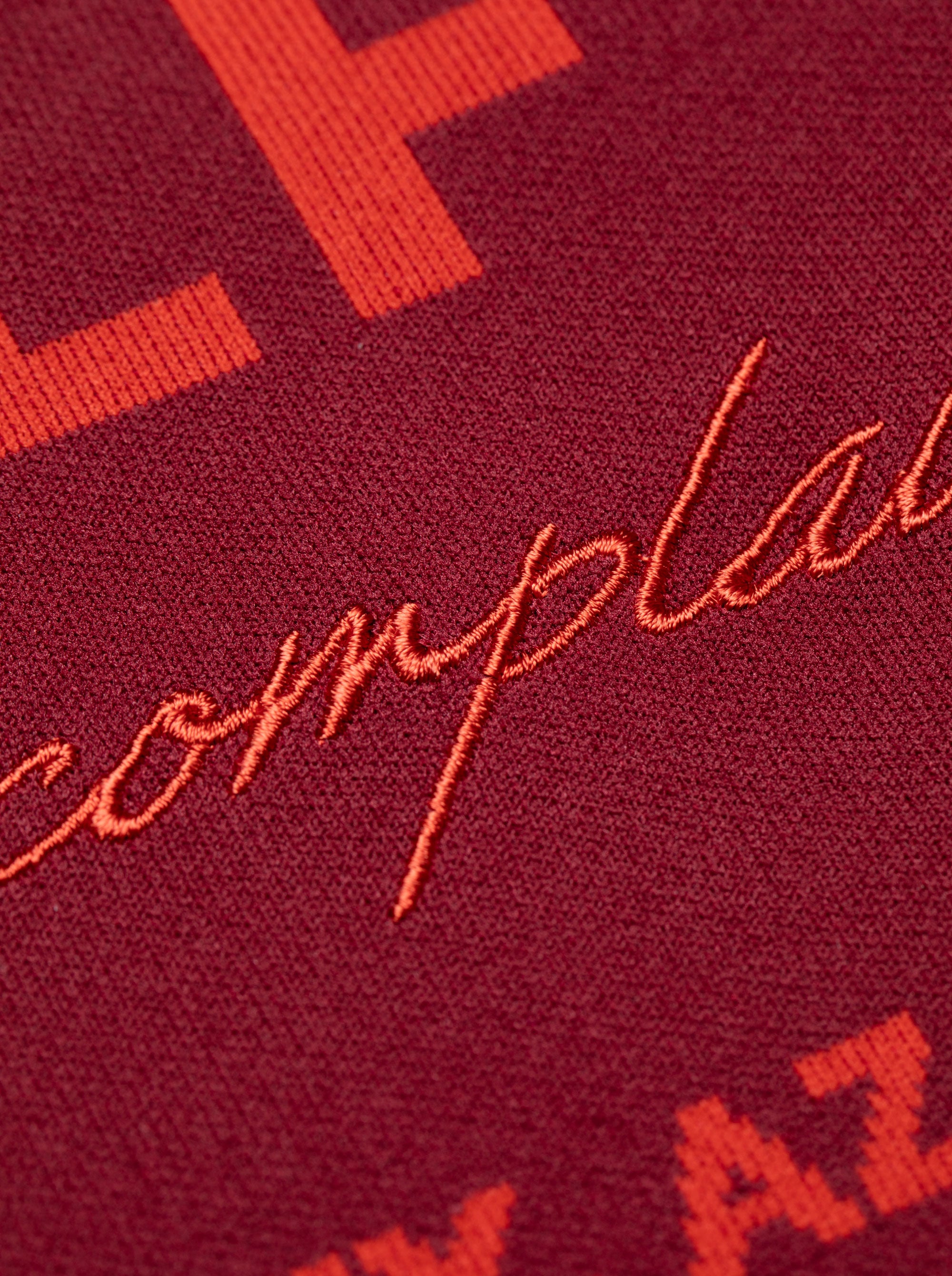 18G Essential DVRX Knit Vest 763474702-BURGUNDY