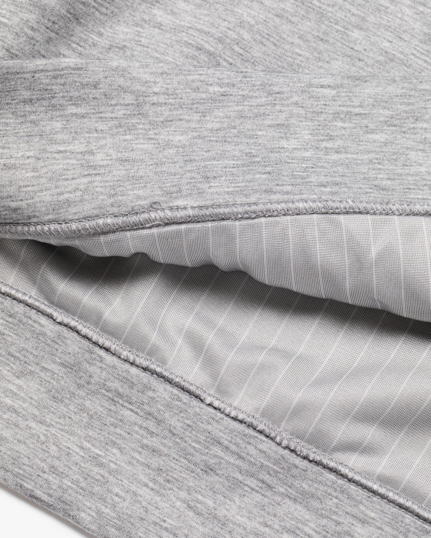 WOMEN 16 Run Clubモノフィラ Hoodie Vest 763474081-L/GRAY