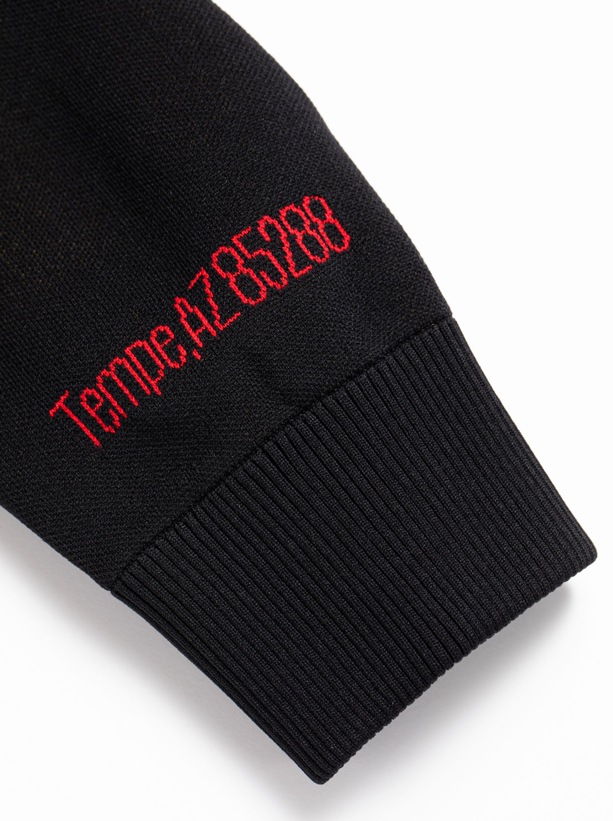 16G D Logo Knit Crewneck 763474704-BLACK