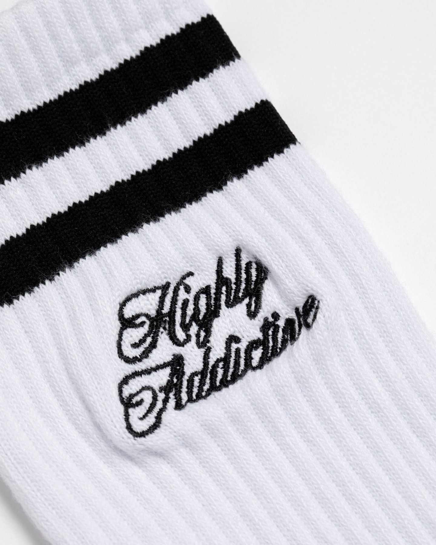 MEN Highly Addictive Socks 763474833-WHITE