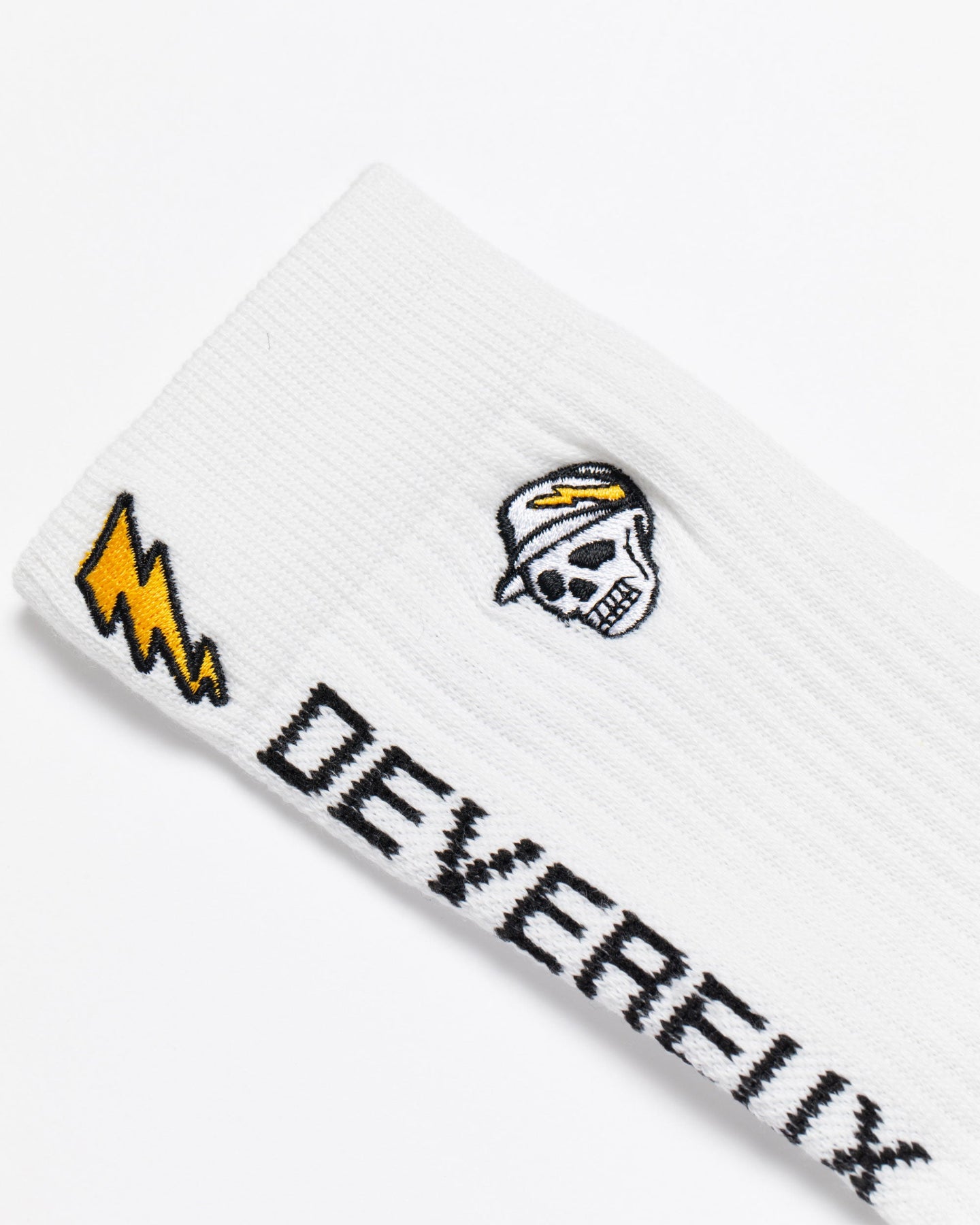 MEN Back Logo Regular Socks 763572840-WHITE/BK