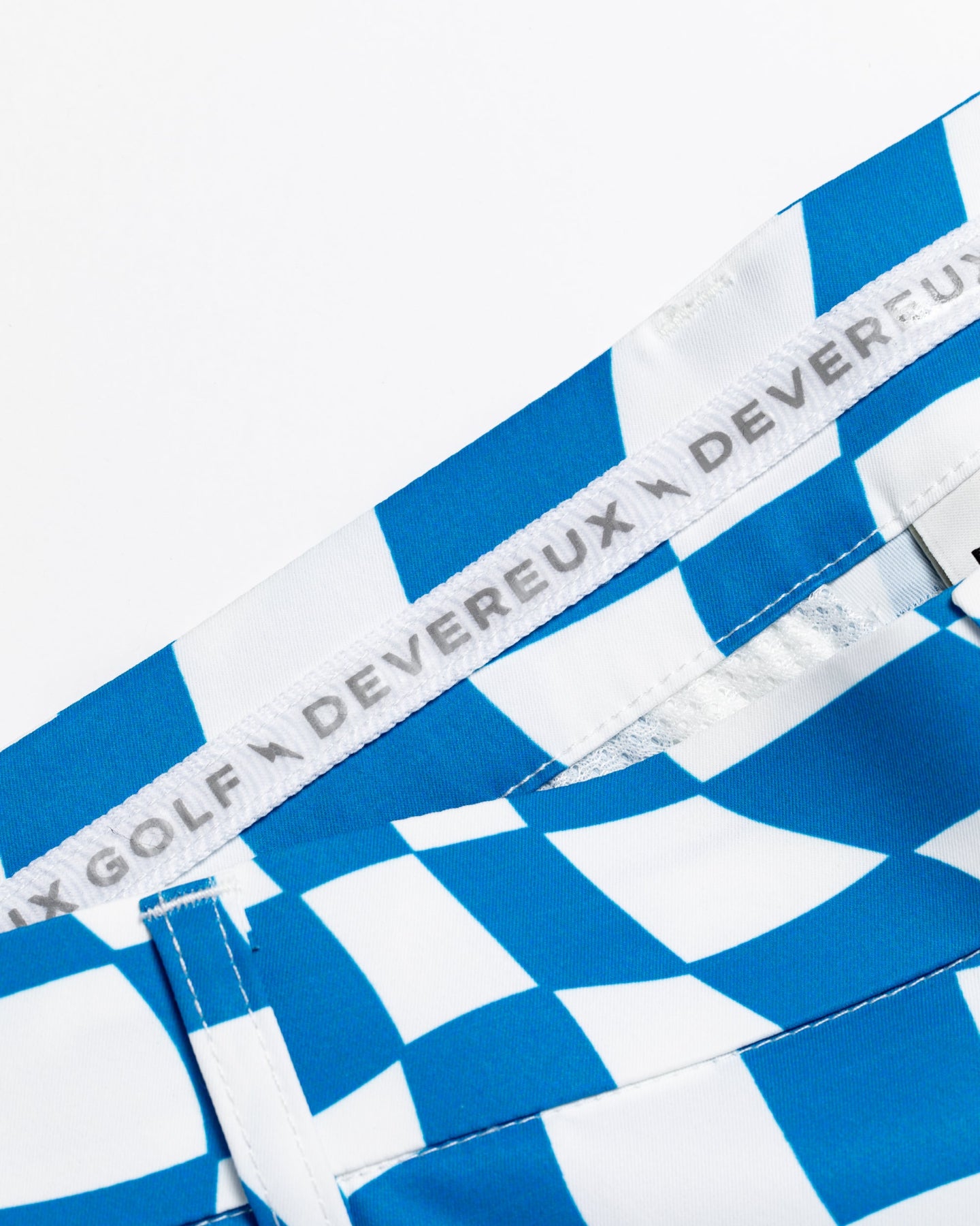 DVRX Deform Checkerショーツ 763572405-WHITE x AQUA