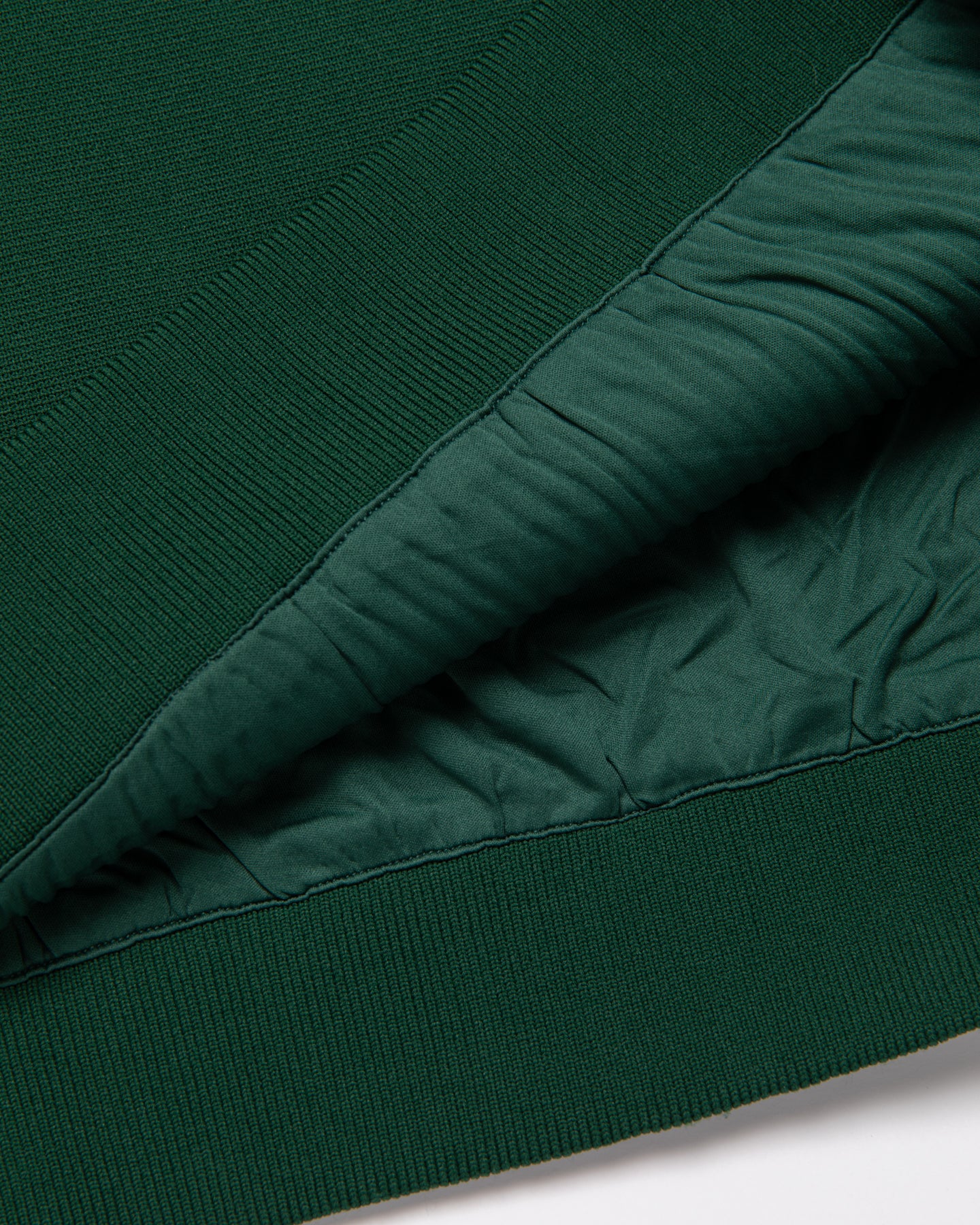 ハイリーアディクティブ 裏付きニット 075754704-GREEN