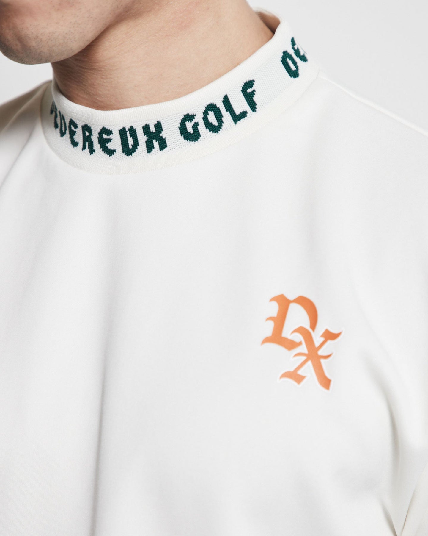 ジャガードロゴモックS/S 763472021-WHITE