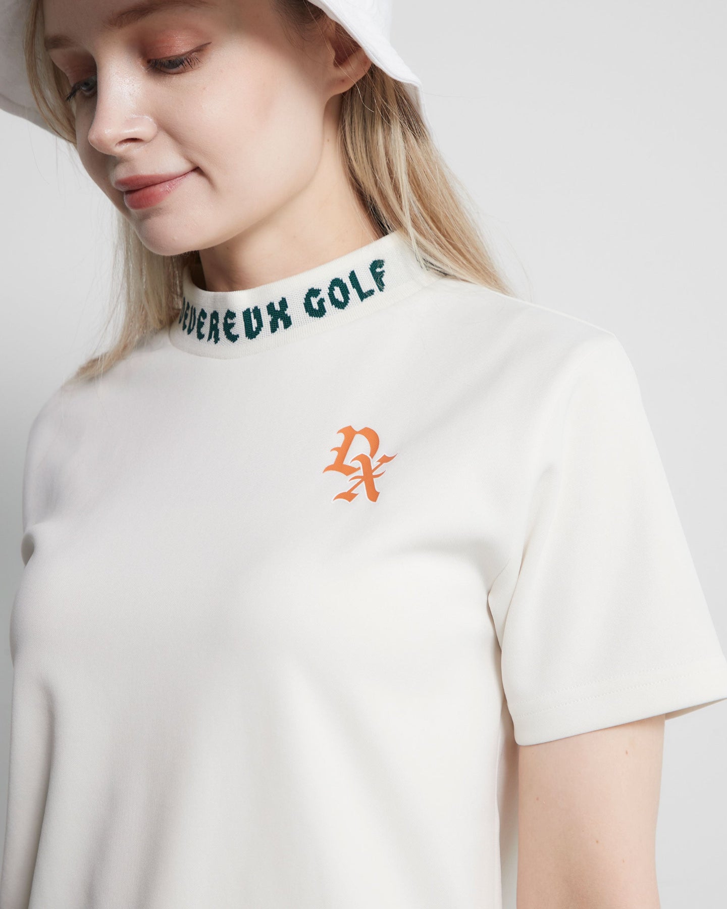 WOMEN ジャガードロゴモックS/S 763472079-WHITE