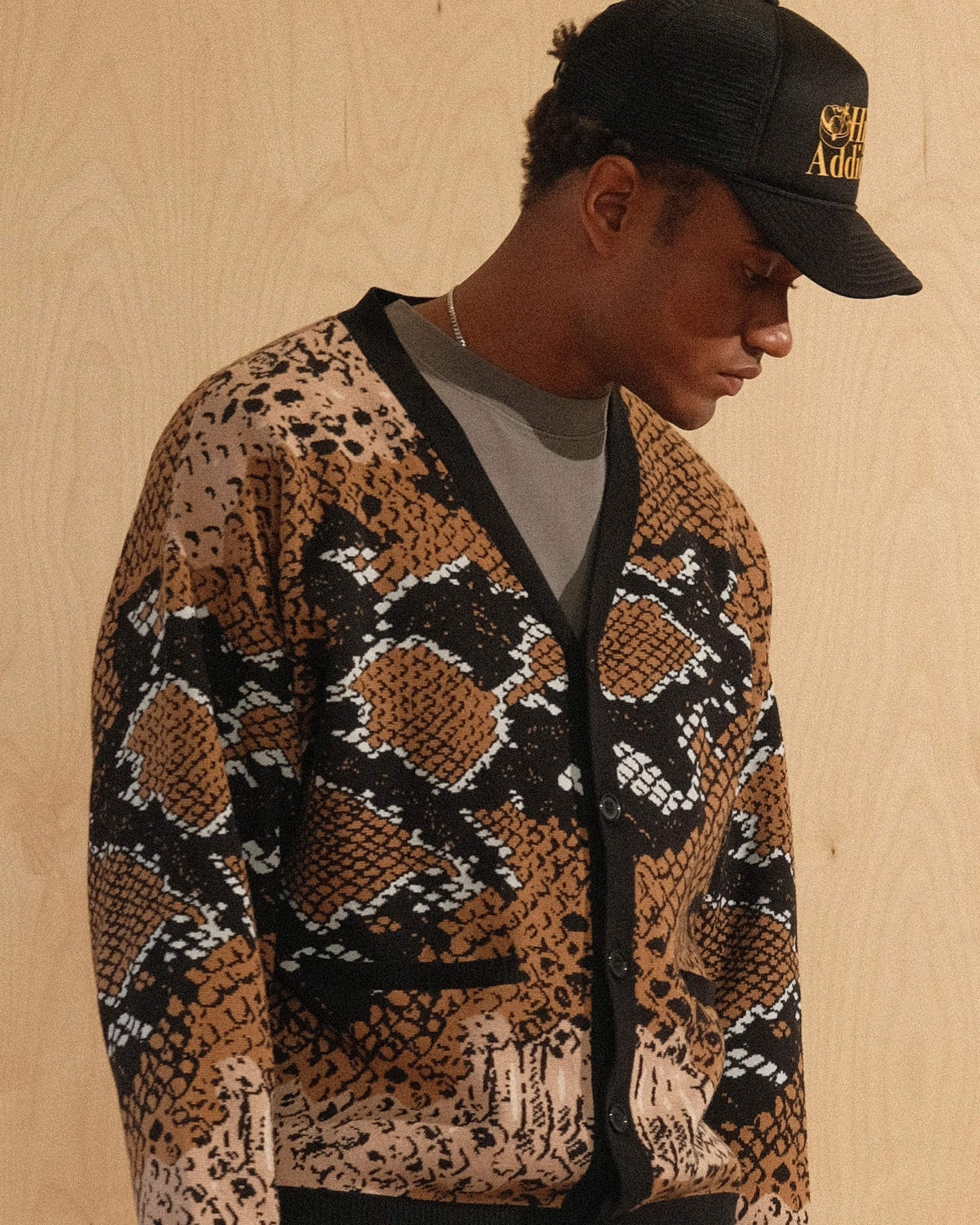 Rattlesnake Cardigan 763434702-BROWN