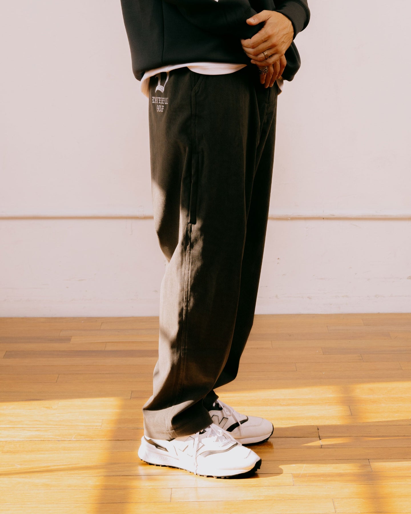 D Logoコーデュロイ ワイドBottom 763474404-KHAKI