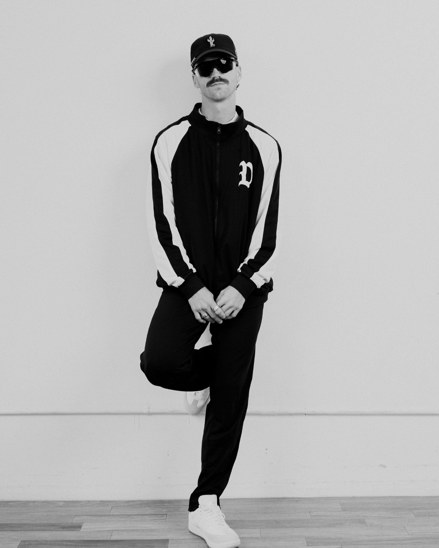 Highly Addictive 37.5 Bottom 763474401-BLACK