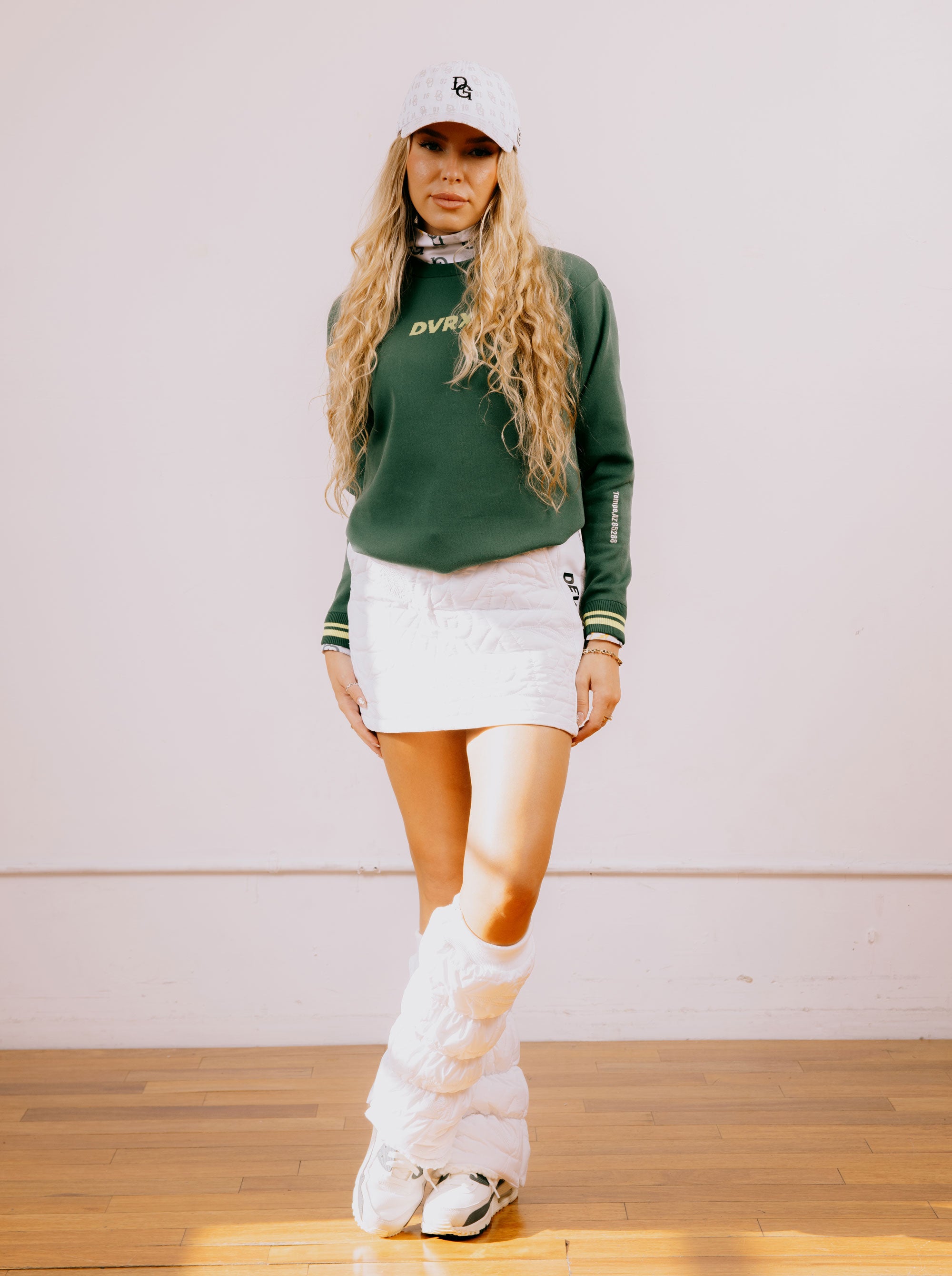 WOMEN 18G Essential DVRX Knit Crew 763474770-GREEN
