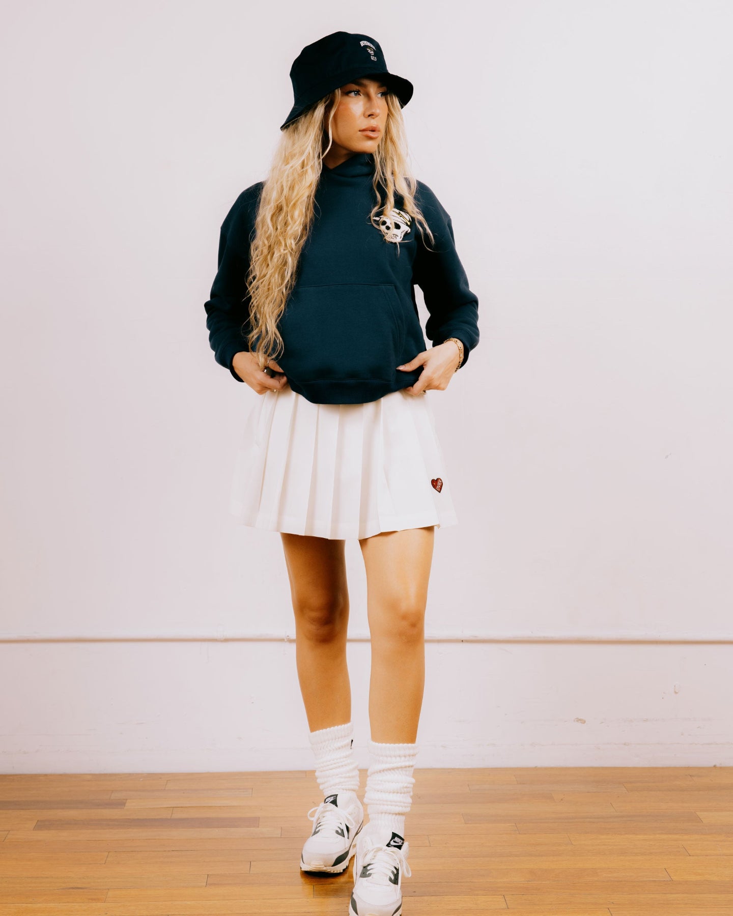 WOMEN DVRX Heart Pleated SK 763474477-WHITE