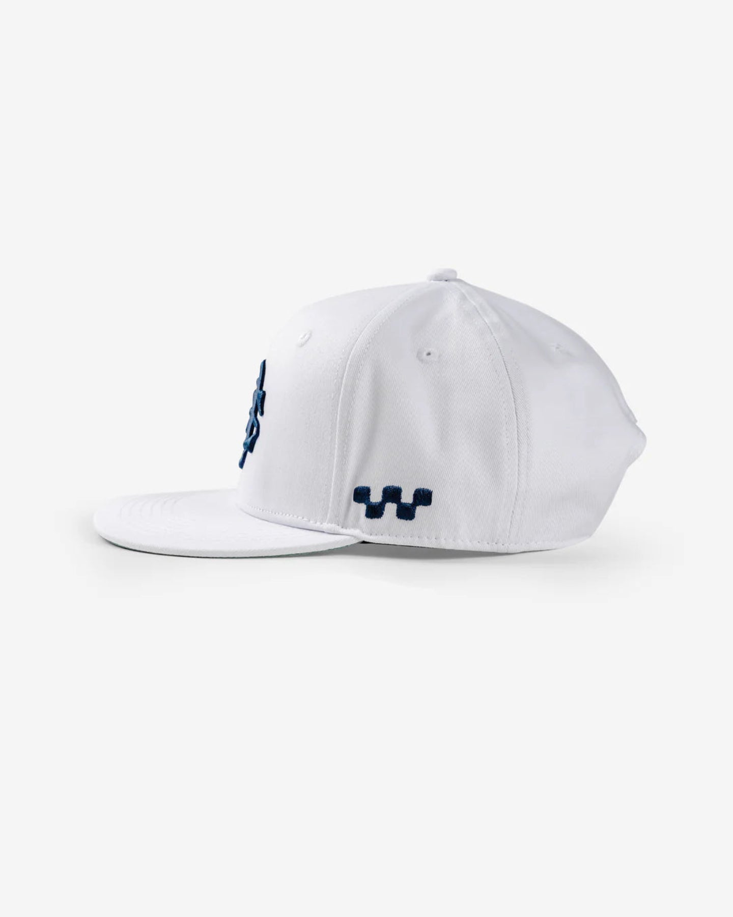 DGC Member Cap 075352810-WHITE