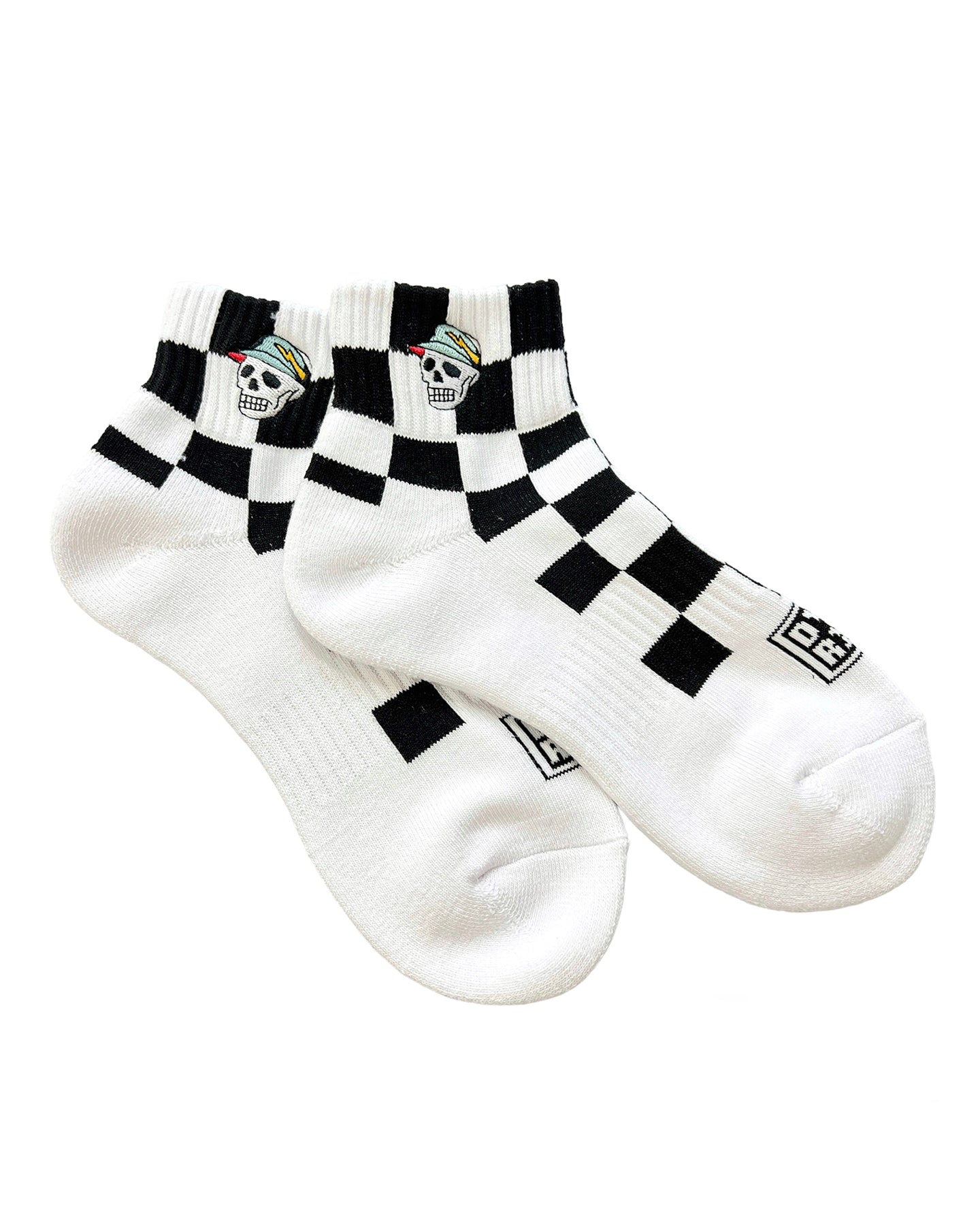 MEN FLAG CHECK SHORT SOCKS 763472800-WHITE/BLACK