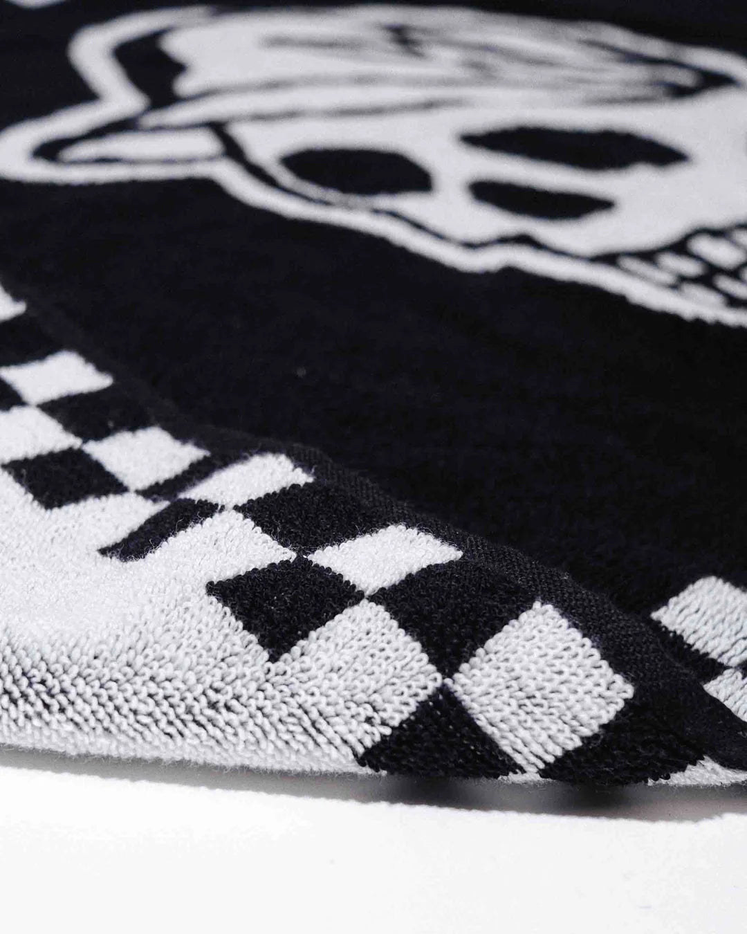 Skull Caddie Towel 075362843-BLACK