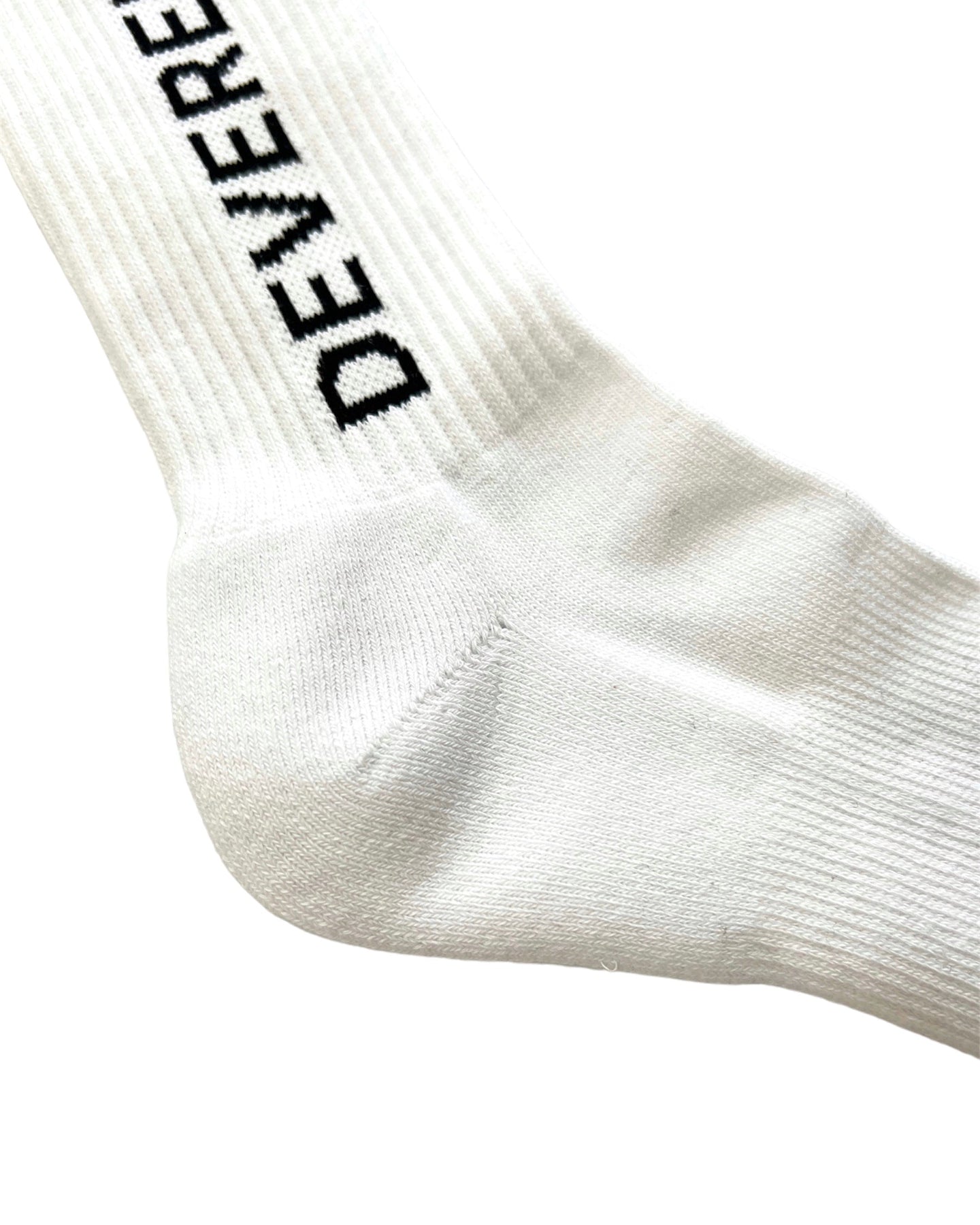 WOMEN REGULAR LOGO SOCKS 763472808-WHITE