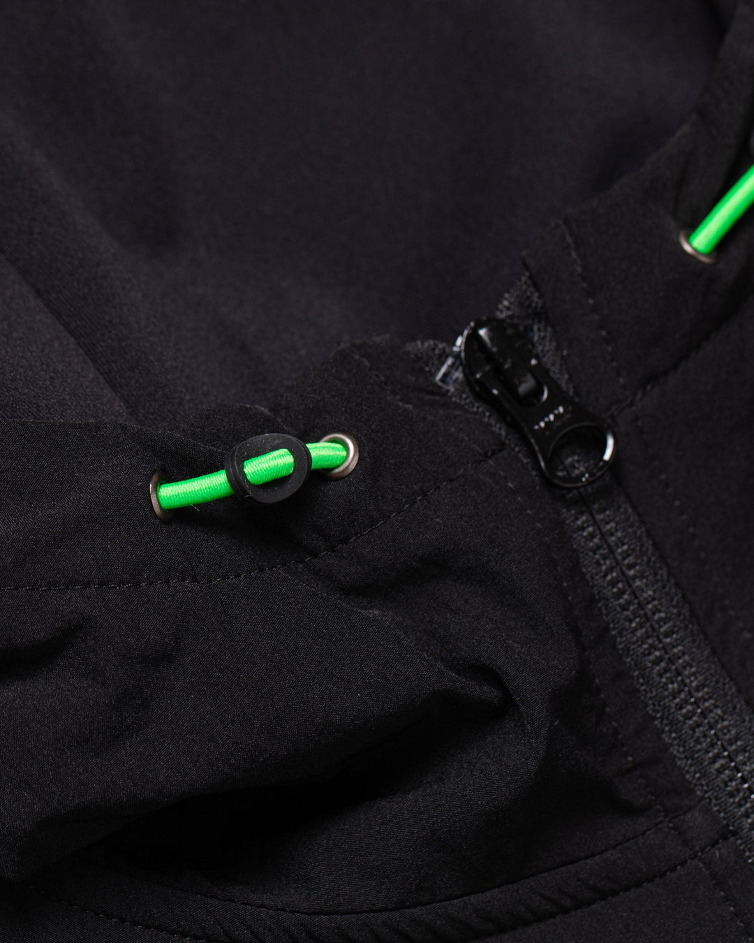 DEVEREUX テリングアクアZIPフーディー 763572111-BLACK