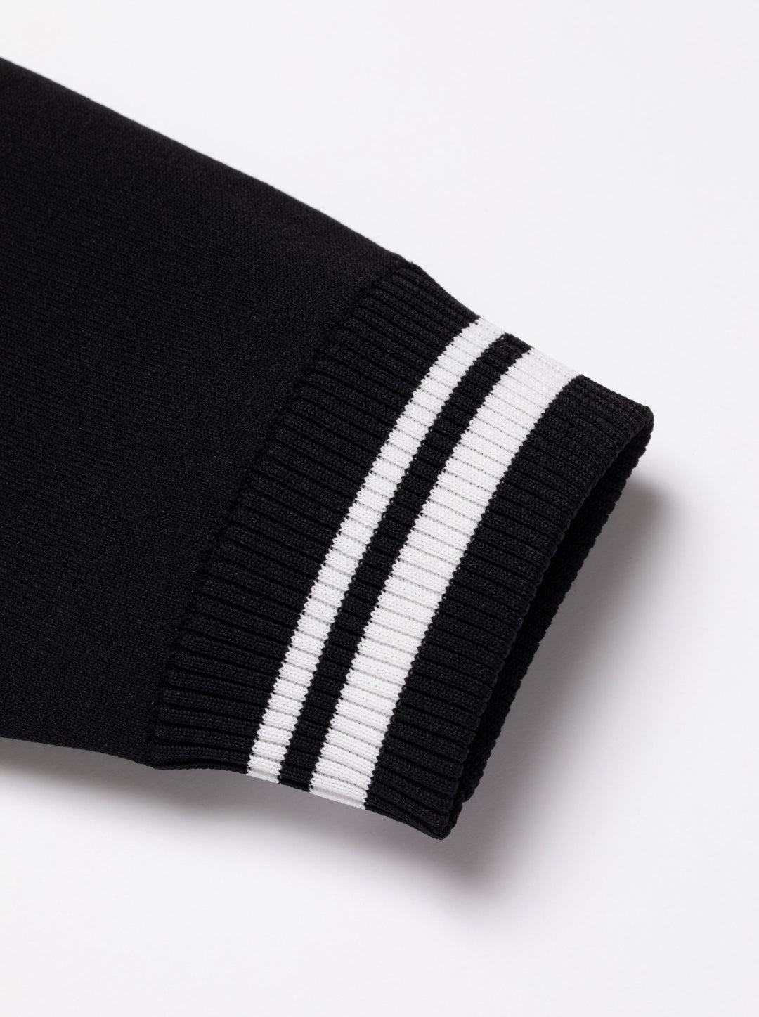 WOMEN 18G Essential DVRX Knit Crew 763474770-BLACK