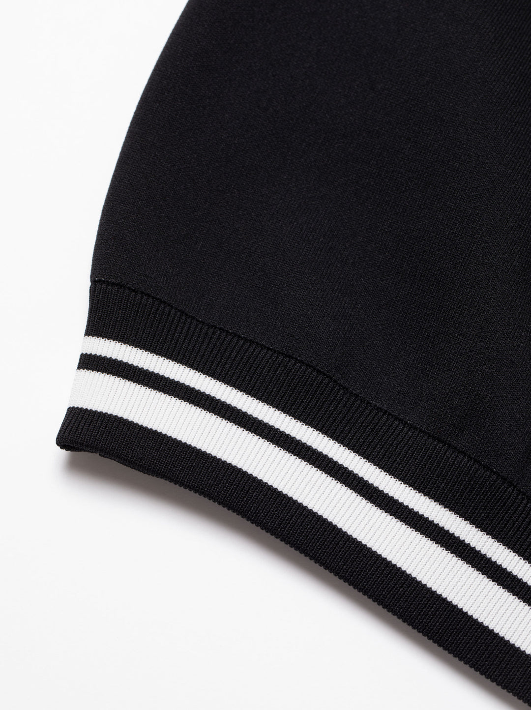 WOMEN 18G Essential DVRX Knit Vest 763474771-BLACK