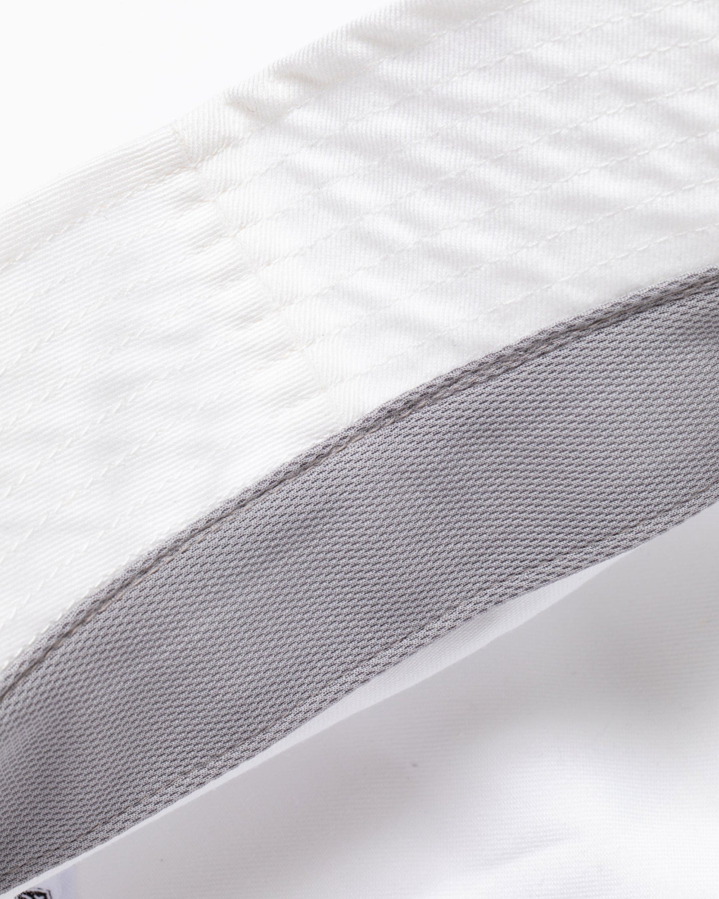 【新色入荷】Uni DVRX Signature Bucket Hat 763472832-WHITE