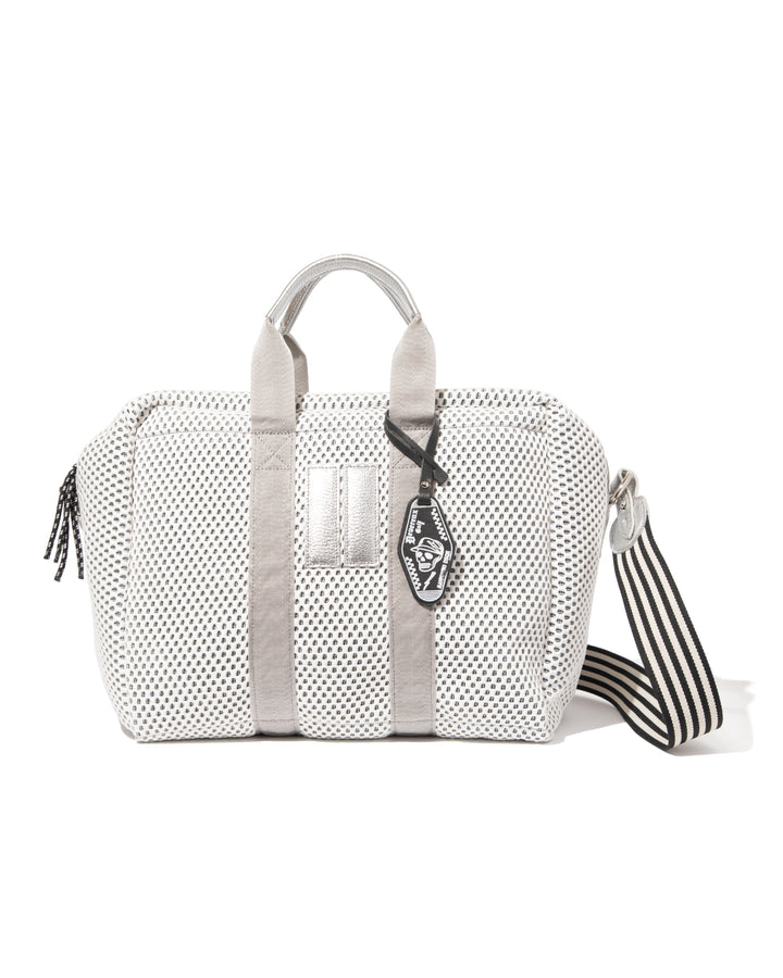【DEVEREUX × MANIKOMIO】 38 Mesh aviators kit bag 763572832 WHITE