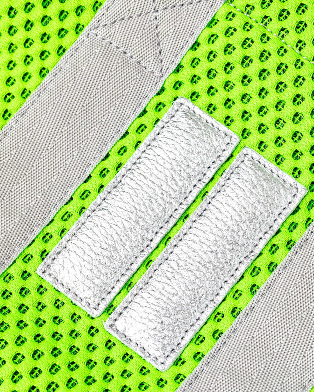 【DEVEREUX × MANIKOMIO】 38 Mesh aviators kit bag 763572832 GREEN