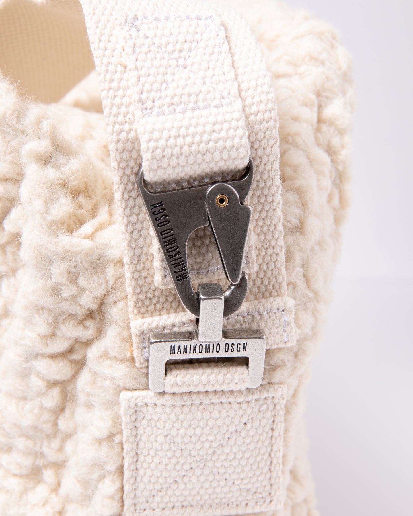 【DEVEREUX × MANIKOMIO】38 Mouton BAG 763474862-BEIGE