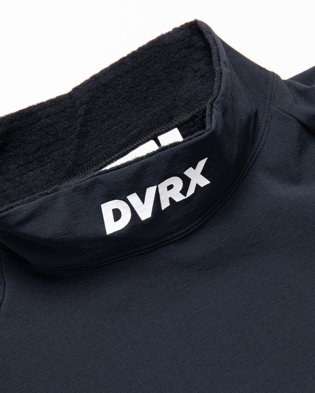 Out of bounds バックフリースモック ロングスリーブ 075754018-BLACK