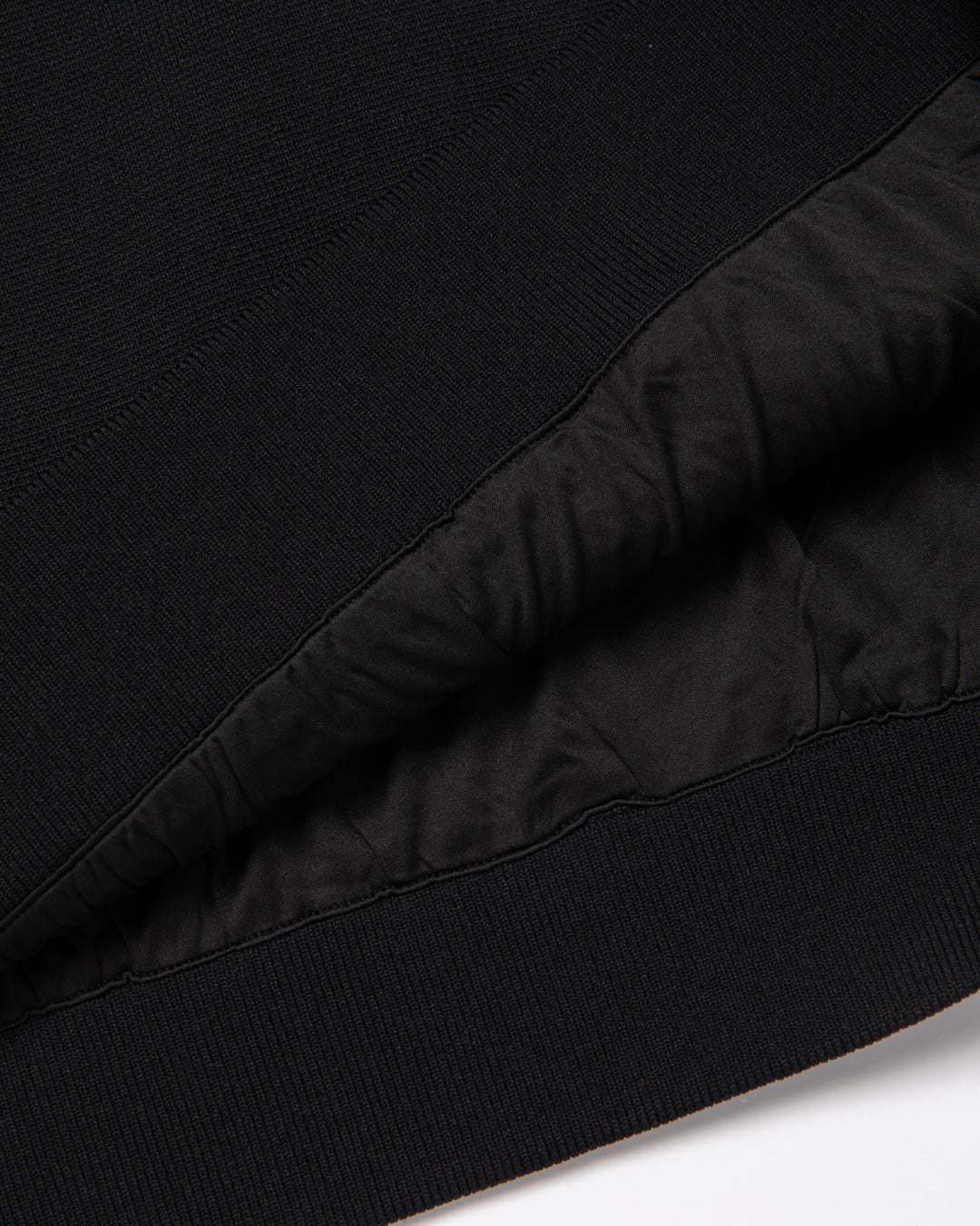 ハイリーアディクティブ 裏付きニット 075754704-BLACK