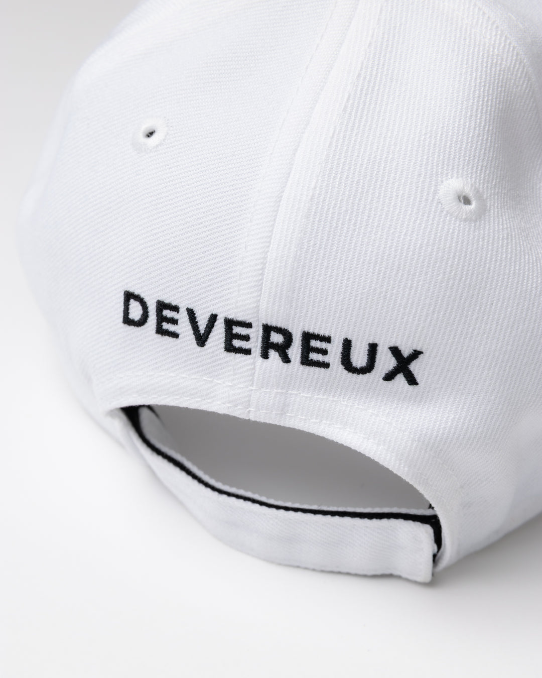 【DVG × NEW ERA®】 SKULL CAP 075762801-WHITE