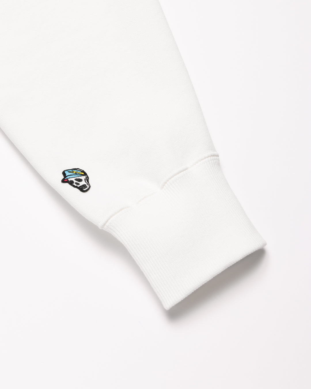 DVG CREW SWEAT 075762003-WHITE