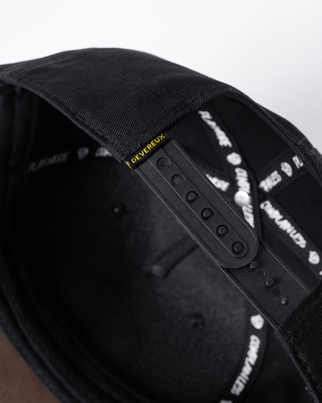 Pinseekers Hat 075362868- BLACK