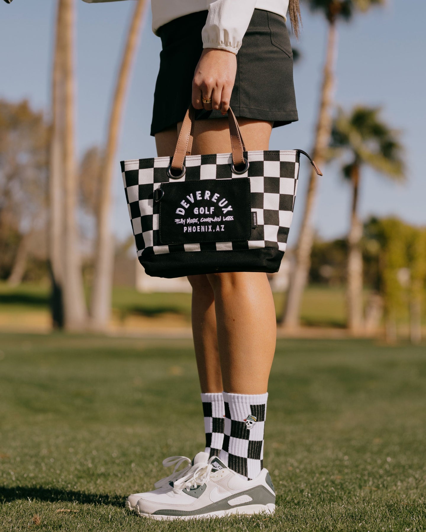 WOMEN  FLAG CHECK REGULAR SOCKS 763472806-WHITE/BLACK
