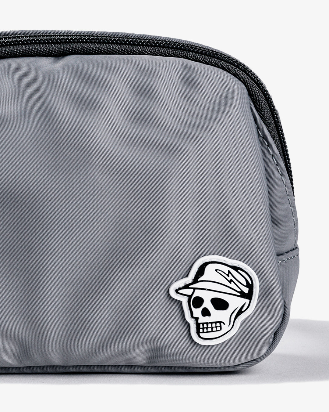 Crossbody Caddy 075362805-SILVER