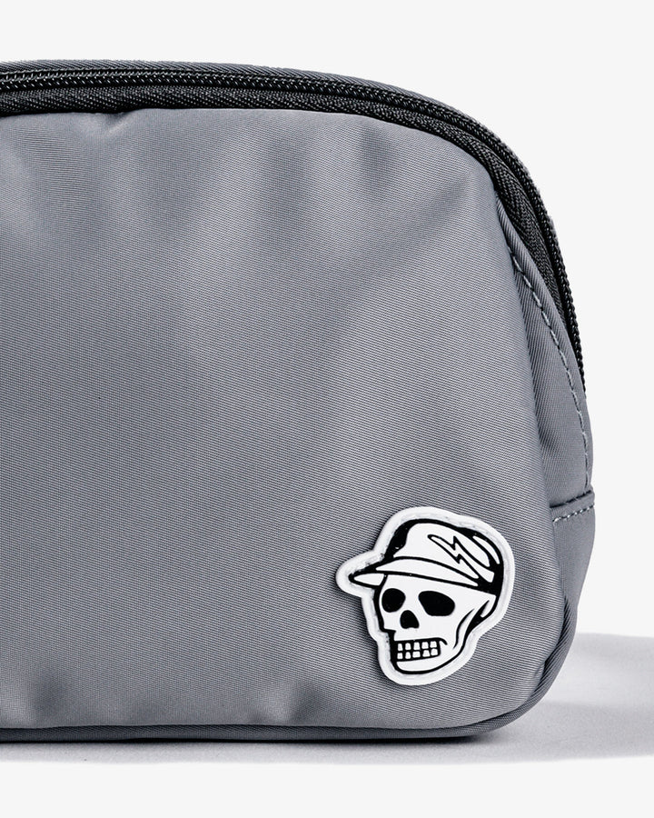 Crossbody Caddy 075362805-SILVER