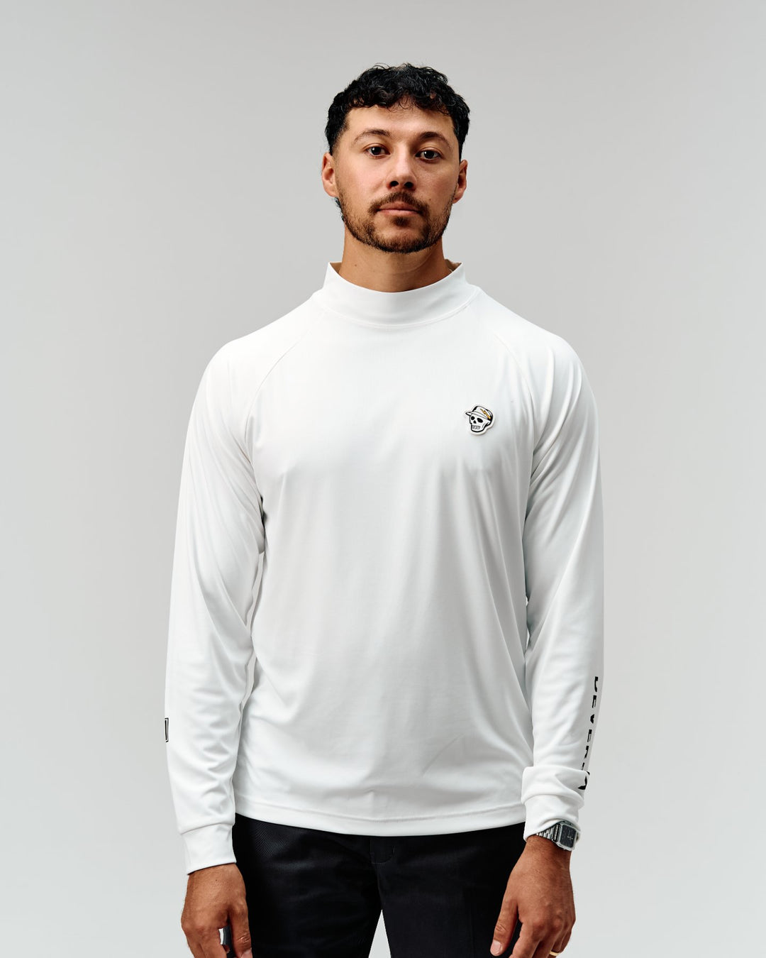 DVG STANDARD LS MOCK TEE 075764003-WHITE