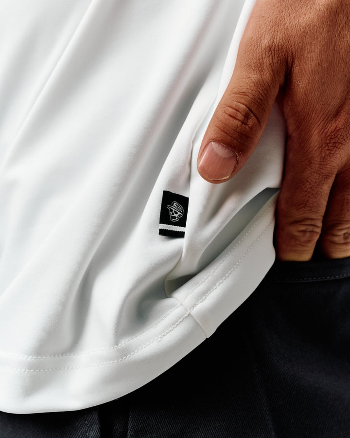 DVG STANDARD LS MOCK TEE 075764003-WHITE