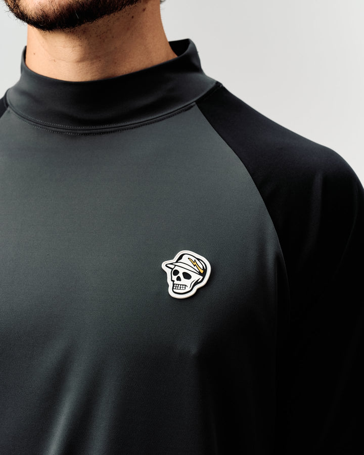 DVG STANDARD LS MOCK TEE 075764003-GRAPHITE
