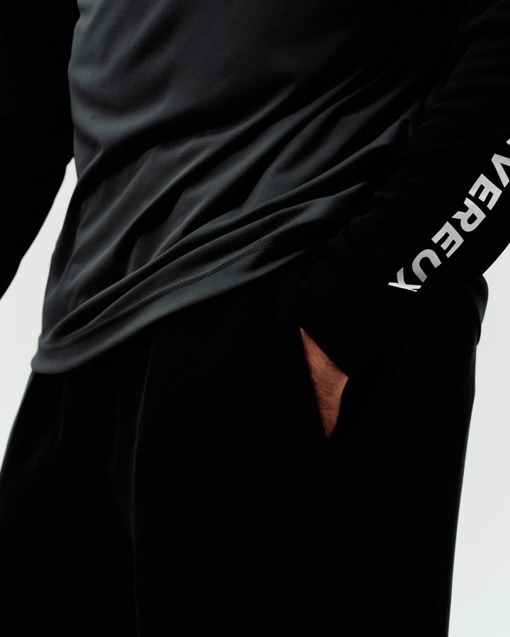 DVG STANDARD LS MOCK TEE 075764003-GRAPHITE