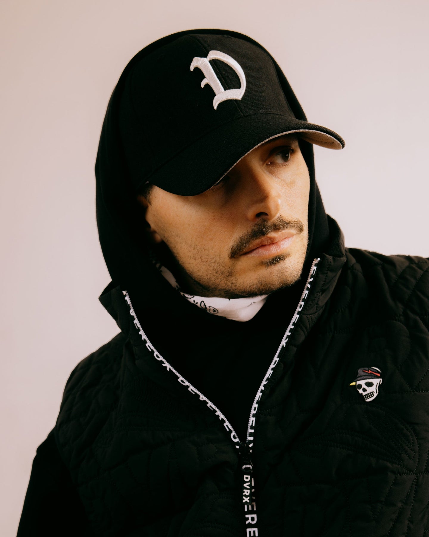 【再入荷】DVRX D Logo Cap 763474813-BLACK