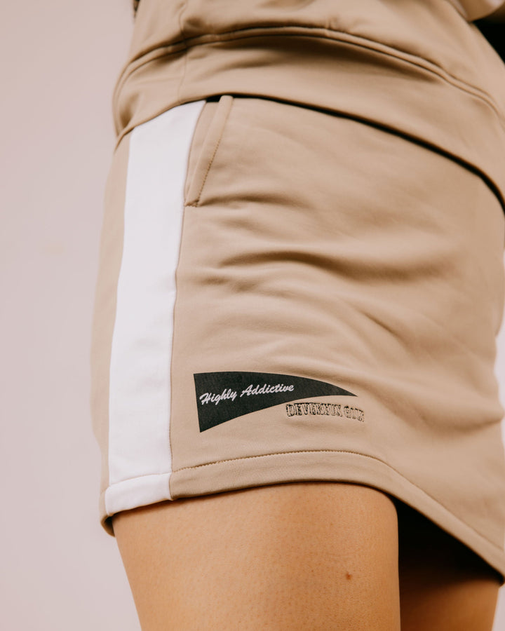 WOMEN Highly Addictive 37.5 SK 763474470-SAND