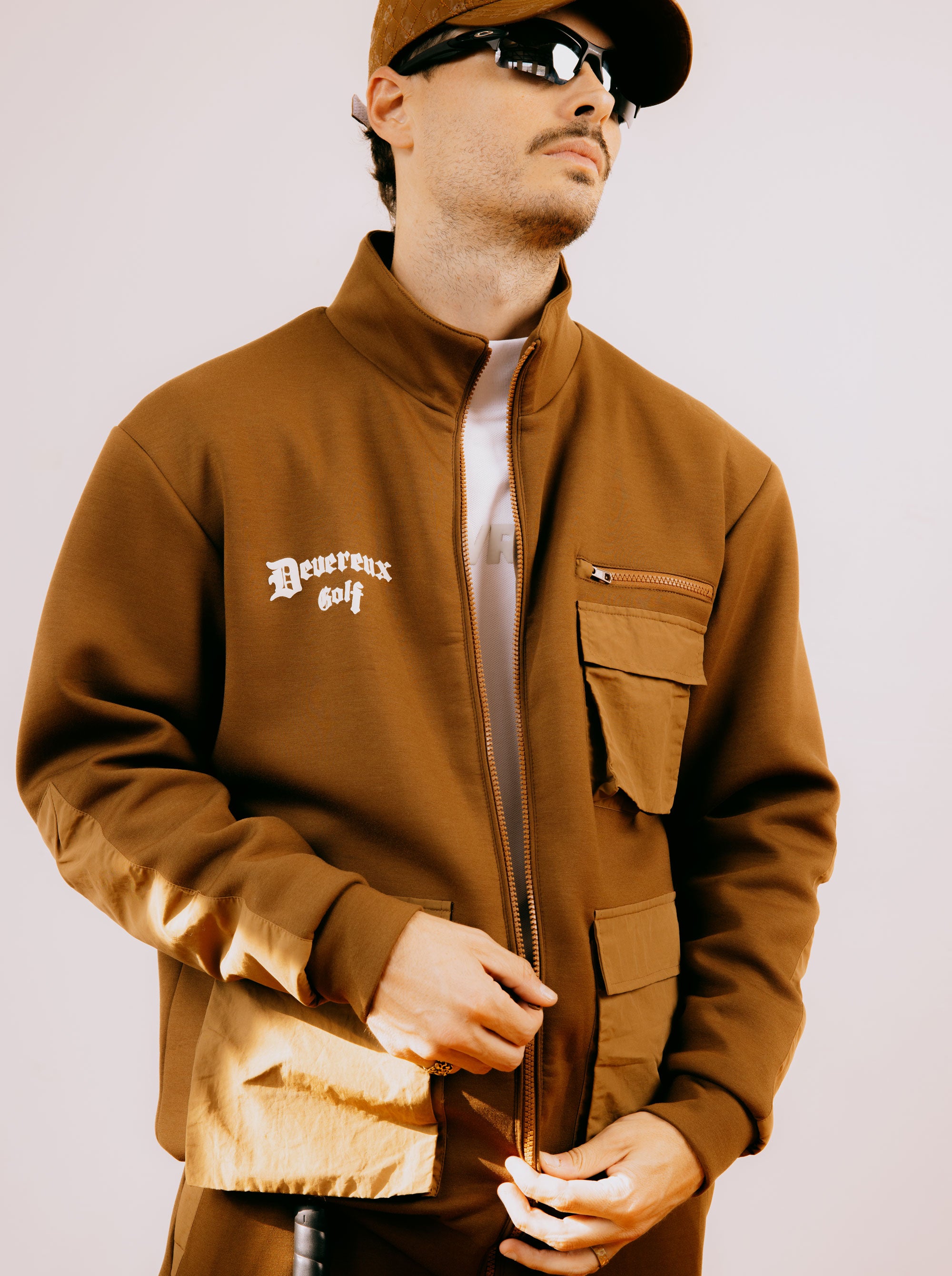 16 Run ClubモノフィラFull Zip Pocket JK 763474106-CAMEL