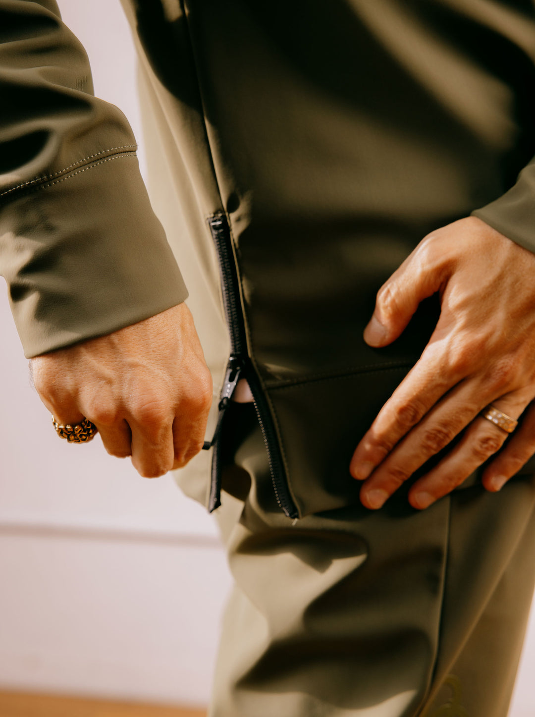 DG 三層フリースハーフジッププルオーバー 763474013-KHAKI