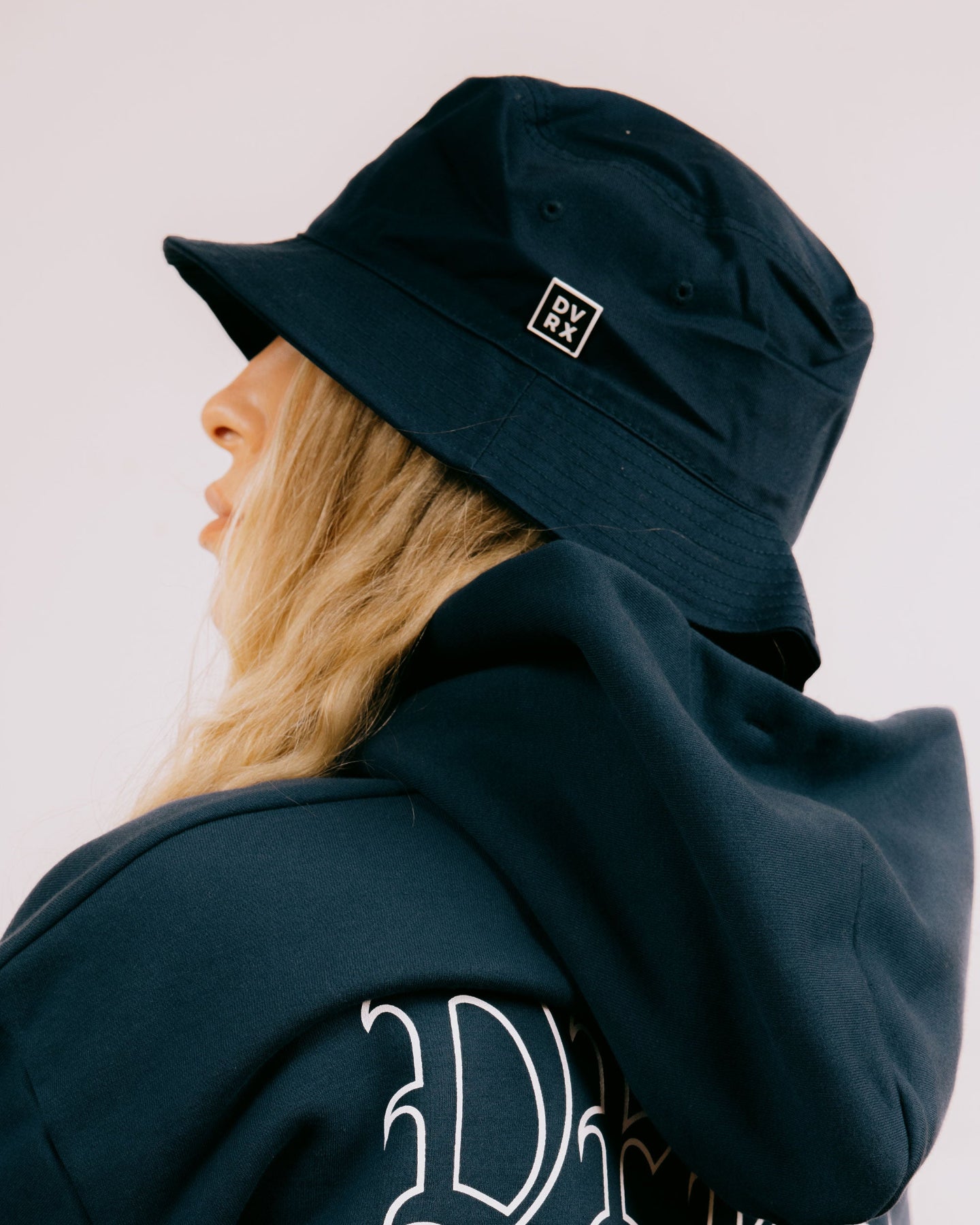 Uni DVRX Signature Bucket Hat 763472832-NAVY