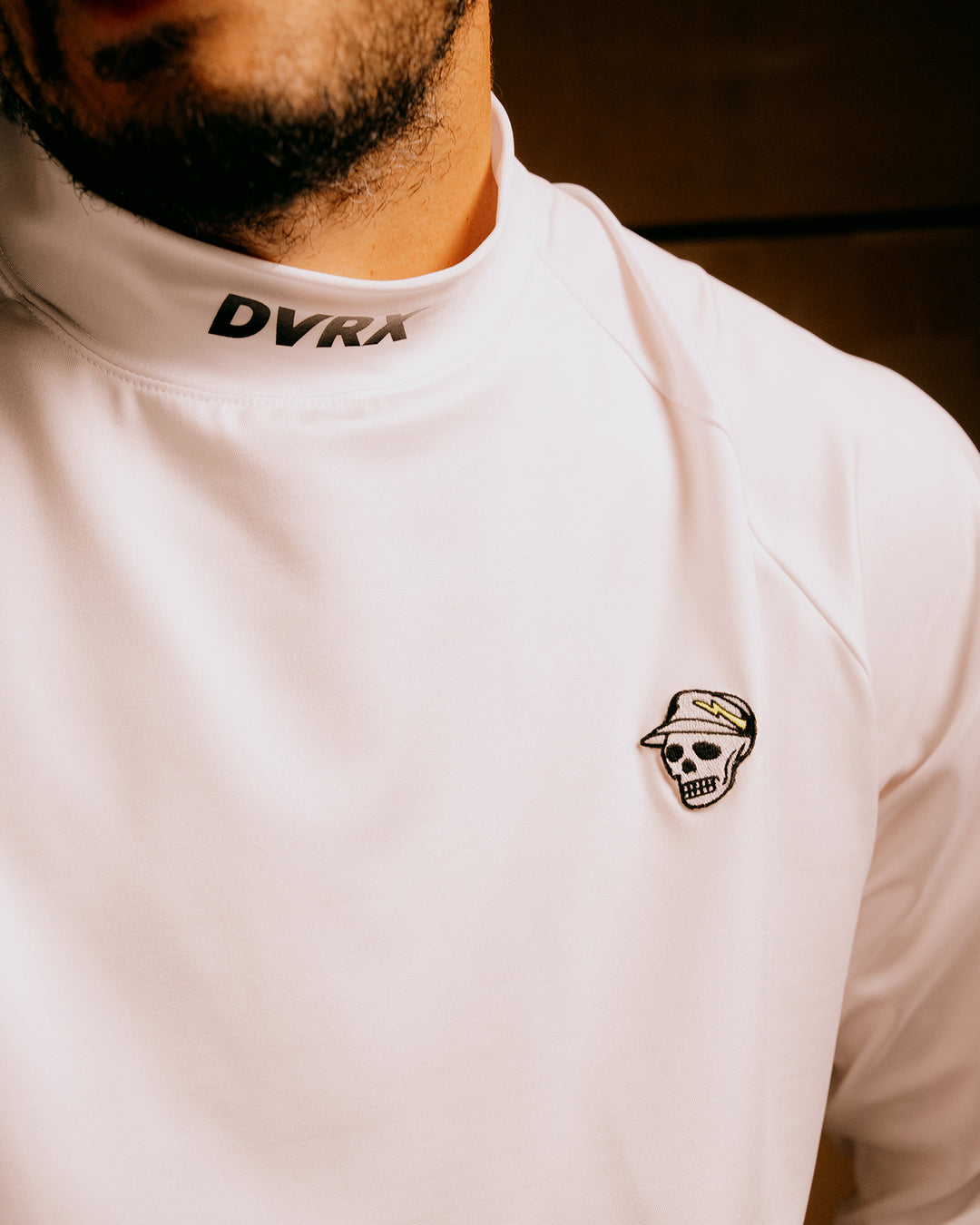 エッセンシャル インナーモック ロングスリーブ 075754005-WHITE