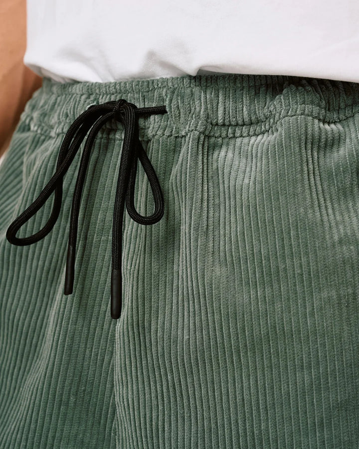 The Corduroy Short 075364401-Succulent Green