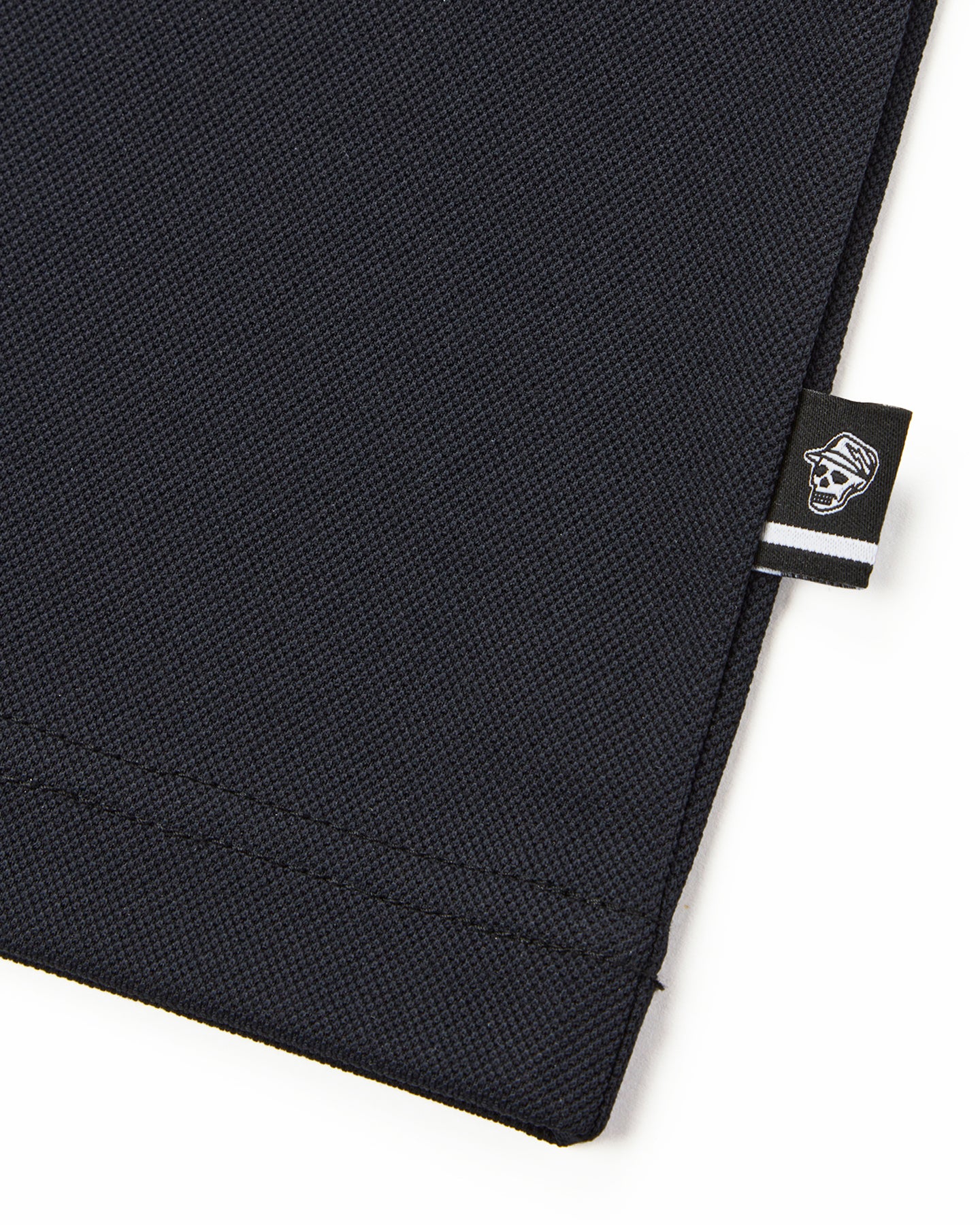 DVG SCOTTSDALE OVER FIT MOCK TEE 075764015-BLACK – DEVEREUX JAPAN